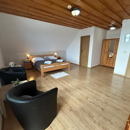 Slanický Dvor-3